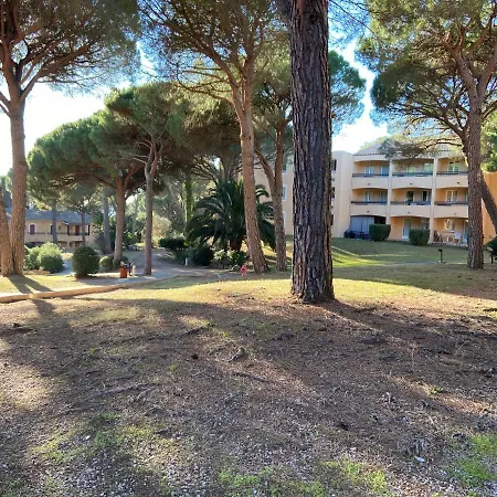 F2 Luxueux Neuf Valescure Apartman Saint-Raphaël